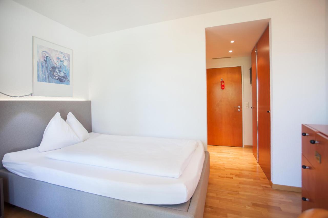 Guesthouse Bad Zurzach Buitenkant foto