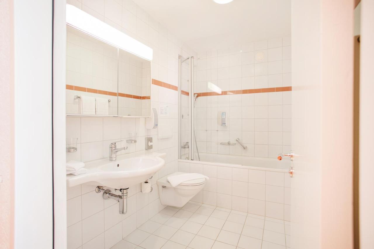 Guesthouse Bad Zurzach Buitenkant foto